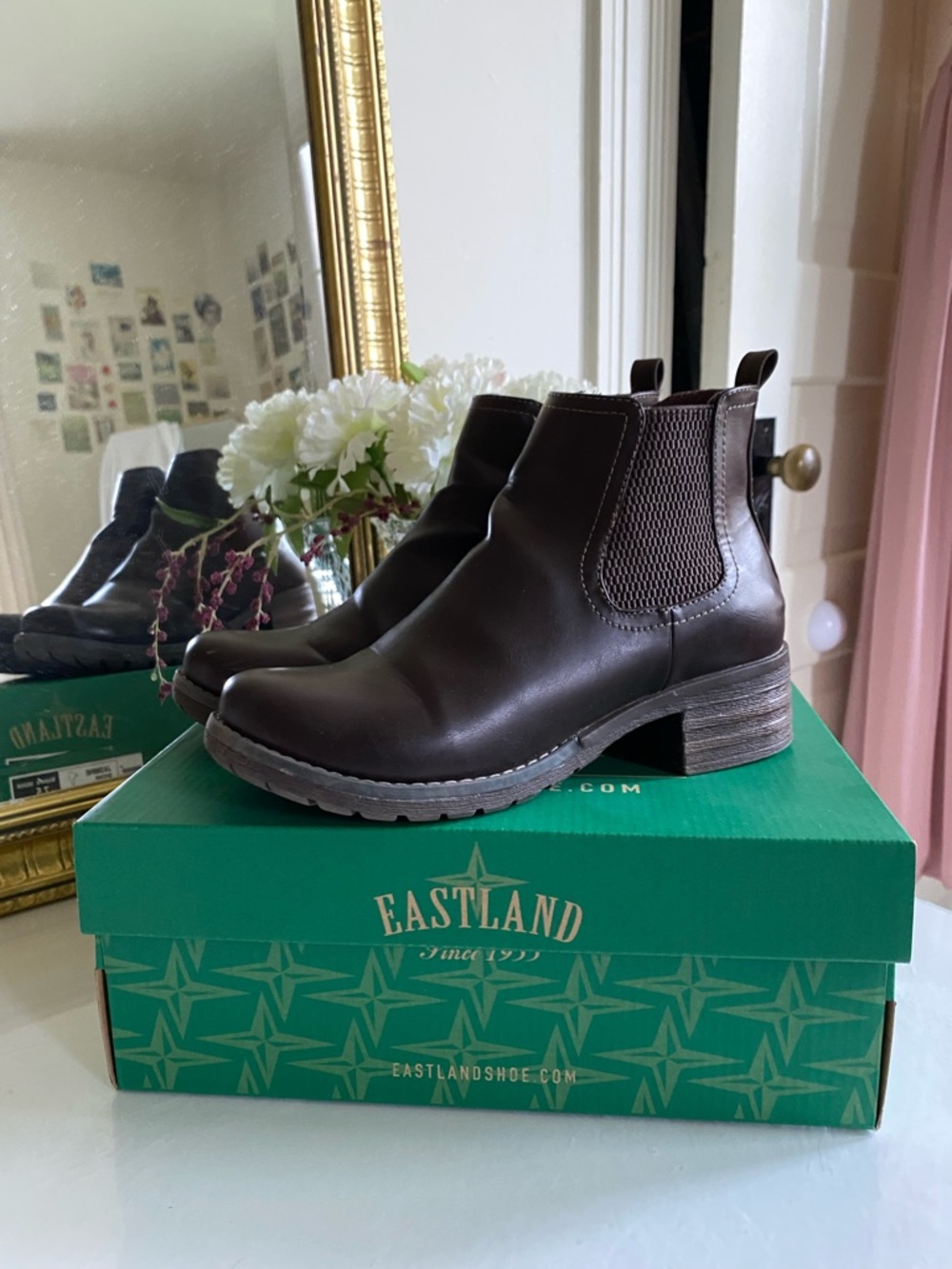 Eastland Dark Brown Leather Chelsea Ankle Boots, 7.5